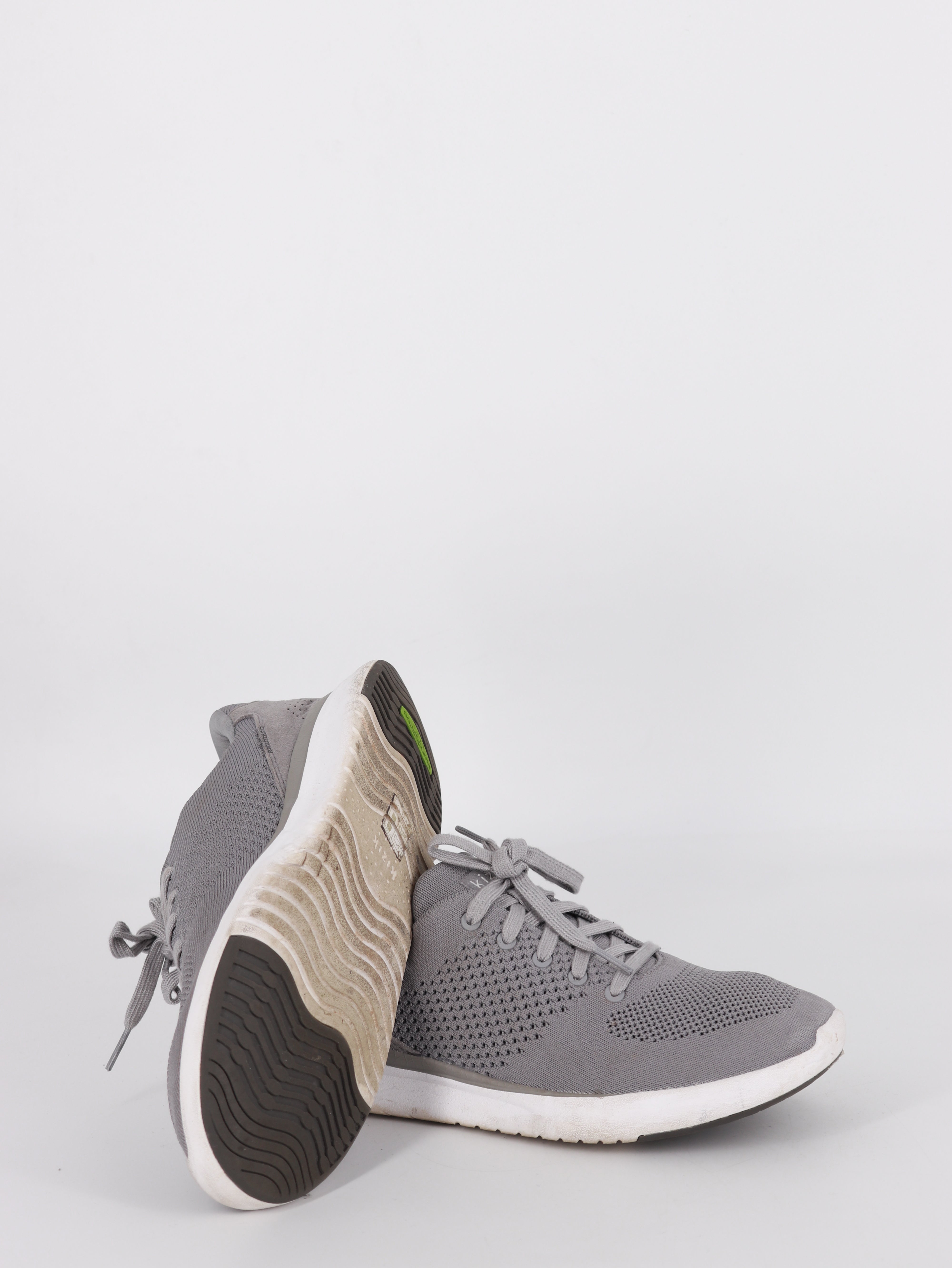 Tenis Deportivo Basic - Mujer - US 8.5