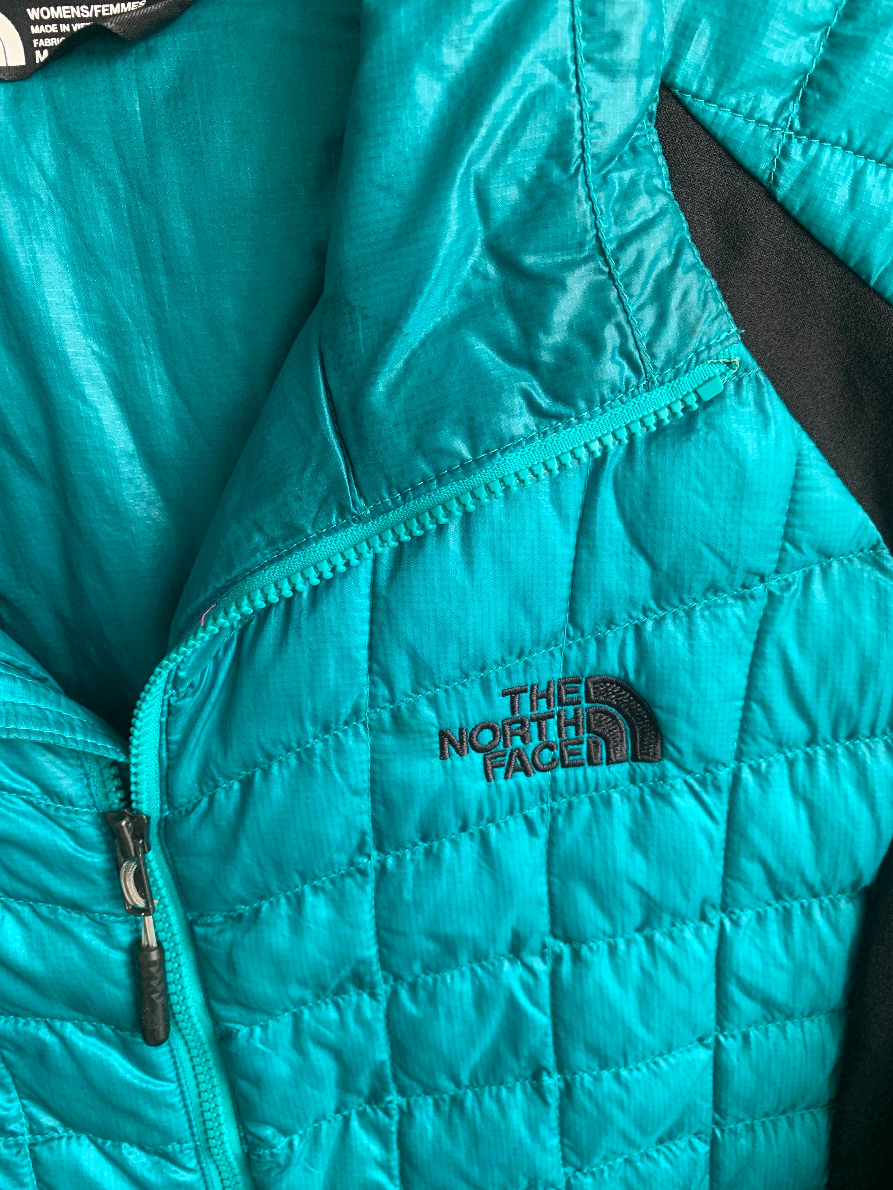 The North Face Chaqueta Deportivo Color Block - Mujer - Medium